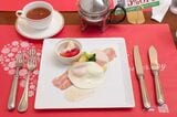 ベーカリーレストランサンマルクのモーニング、フライドエッグプレート税込1078円（筆者撮影）