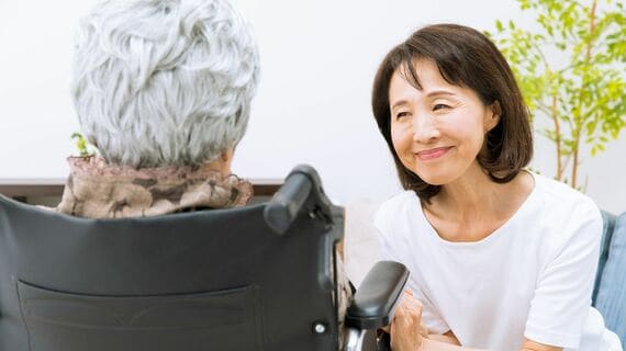 シニアと介護のイメージ