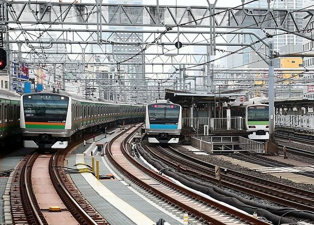 朝ラッシュ電車本数 10年でどれだけ変わった 通勤電車 東洋経済オンライン 経済ニュースの新基準