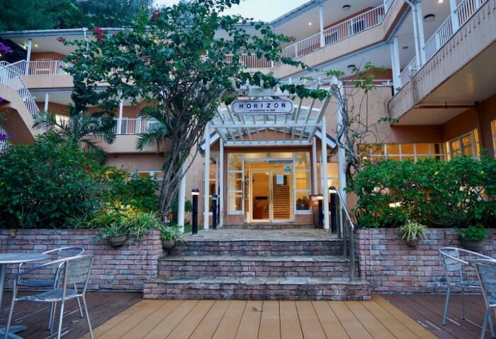 ビーチフロントの｢ホテル ホライズン｣は、