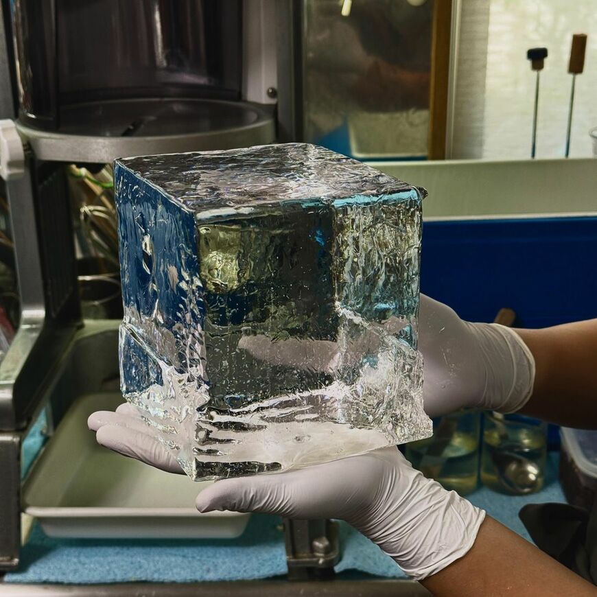 鵠沼海岸の店舗では、日光の「三ツ星氷室」の天然氷を使用している（写真：埜庵提供）