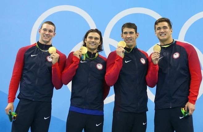 男子競泳リレーは米が五輪新で金､日本5位