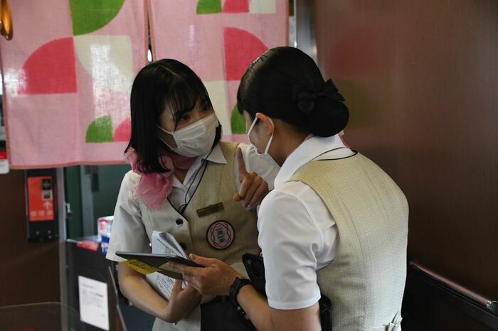 客室乗務員の訓練