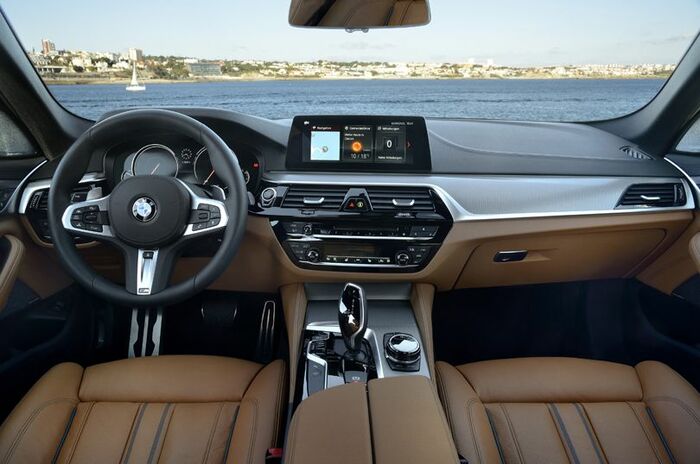 ビー・エム・ダブリュー 540i Mスポーツ｜BMW 540i M Sport