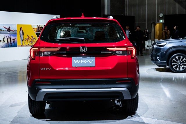 ホンダの新型SUV「WR-V」（写真：三木宏章）