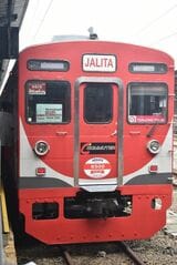 8500系8618編成には、日本国内でのラストランのヘッドマークをモチーフにしたステッカーが掲出された（筆者撮影）