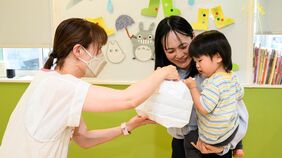 ｢子どもが邪魔して晩ご飯が作れない！｣共働きの夕方の絶望を救う､保育園で手作り夕食を受け取れる｢神サービス｣
