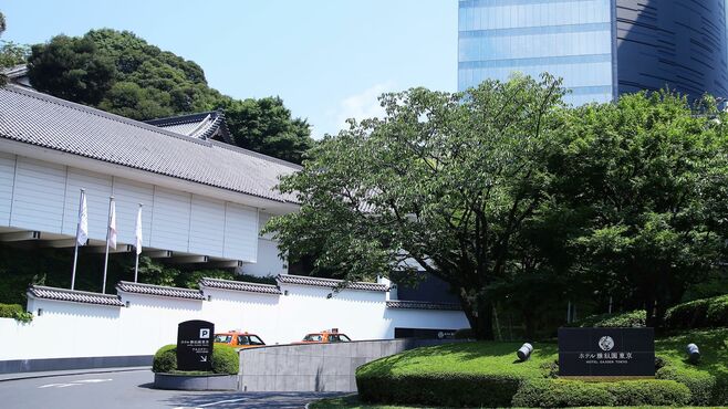 雅叙園､三越伊勢丹に｢婚礼･冬の時代｣が判断迫る