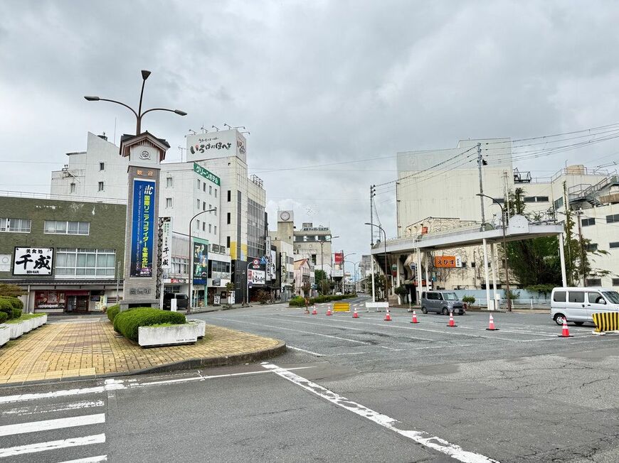 水沢駅前の街並み（写真：筆者撮影）