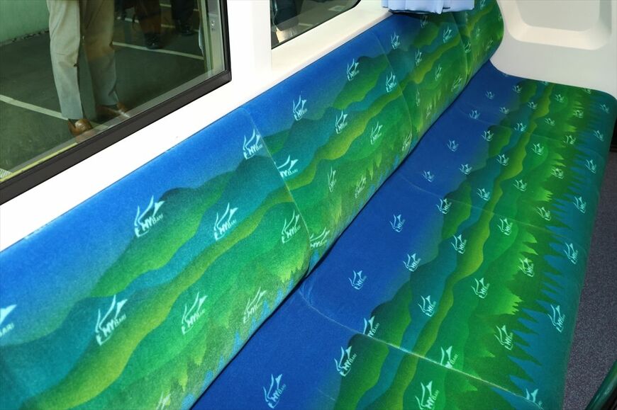 FV-E991系「HYBARI」のシート（撮影：尾形文繁）