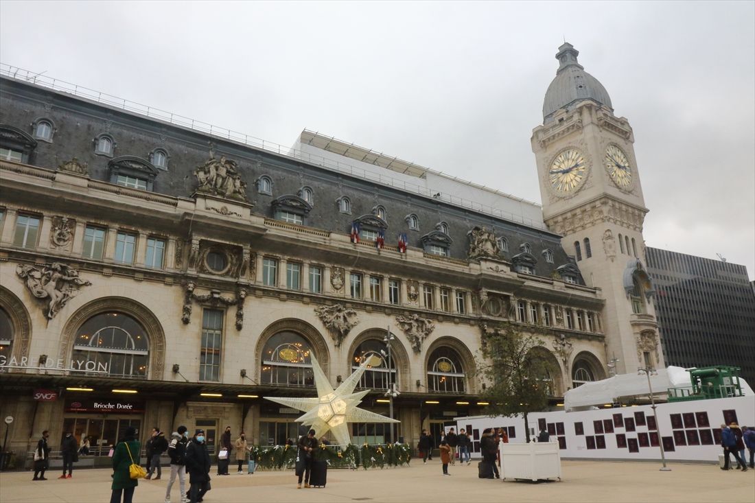 パリの主要ターミナルの1つ、パリ・リヨン駅。リヨン、マルセイユ、ニース方面や、イタリア、スイス、スペイン方面の列車が発着する（撮影：橋爪智之）