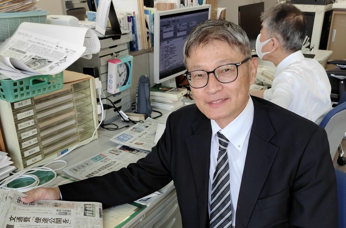 秦 融氏