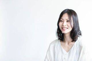 森山 沙耶（もりやま・さや）ネット・ゲーム依存予防回復支援サービスMIRA-i（ミライ）所長、一般社団法人日本デジタルウェルビーイング協会代表理事、公認心理師、臨床心理士、社会福祉士東京学芸大学大学院修了後、家庭裁判所調査官を経て、病院・福祉施設にて勤務。2019年ネット・ゲーム依存予防回復支援MIRA-i（ミライ）を立ち上げ、カウンセリングや予防啓発活動を行う。著書に『専門家が親に教える子どものネット・ゲーム依存問題解決ガイド』（写真：本人提供）