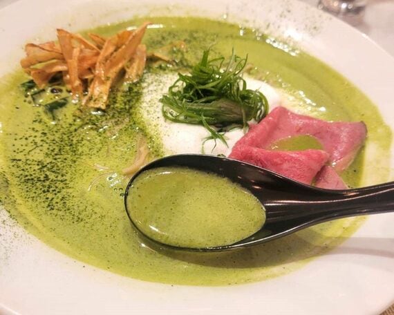 MENSHO SAN FRANCISCO A5和牛のせ抹茶鶏白湯らぁ麺