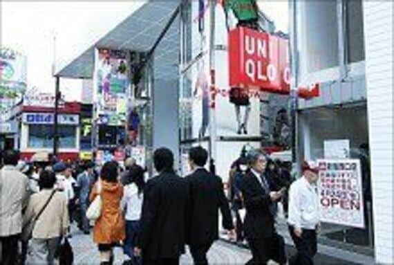 ファーストリテイリングが新宿西口にユニクロ大型店開店、銀座店も増床へ