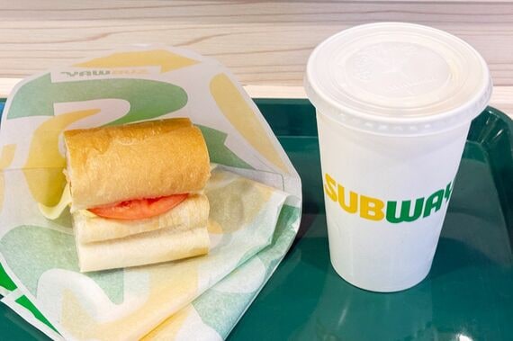 サブウェイ たまご&チーズハーフサイズのモーニングドリンクセット