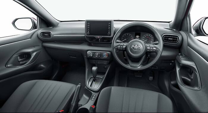 トヨタ「ヤリス」のインテリア（写真：トヨタ自動車）