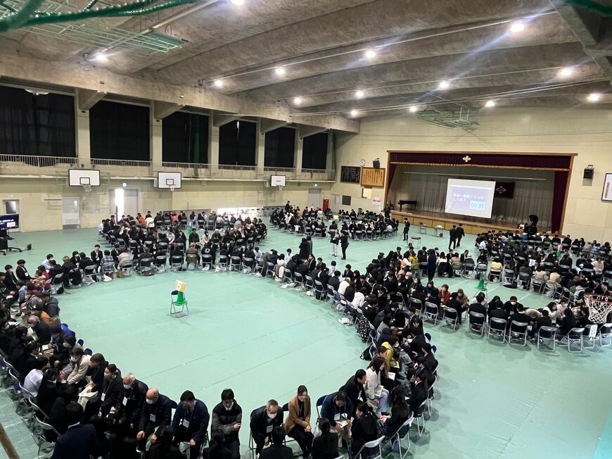 トークフォークダンスの会場