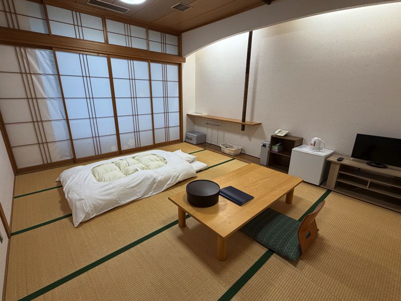 「クィンス森吉」の部屋（筆者撮影）