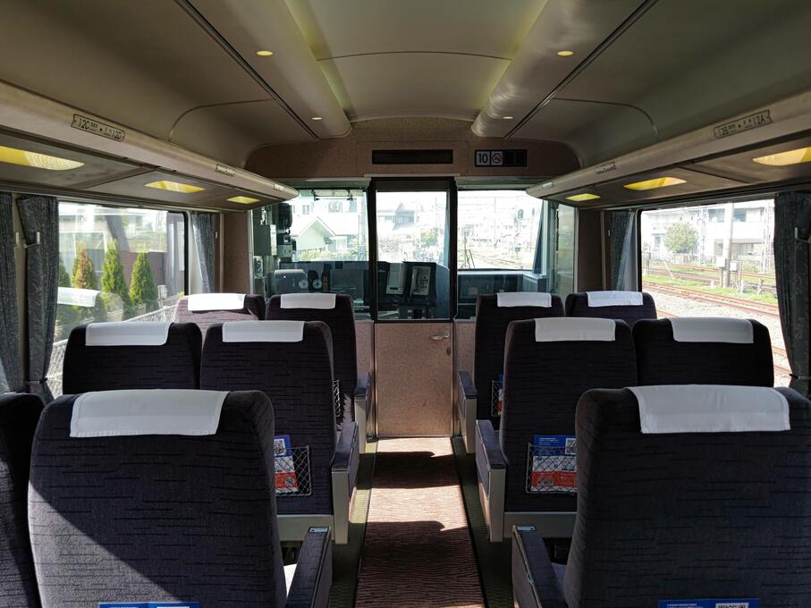 小田急EXE｢いちばん地味な｣ロマンスカーの実力 子供に不人気？大人に