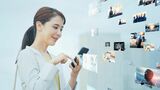 女性 スマホ つい見る チェック