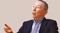 ぐらつくユニクロ神話 最高益でも日米に死角 出店抑制やネット通販で挽回図るが…