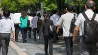 ｢通勤で汗だくの人｣が知らない着こなしのコツ