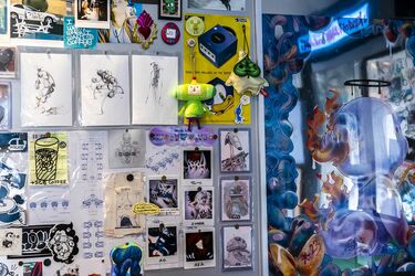 29歳のライフ&アートが詰まった｢6畳の秘密基地｣ 小さな部屋から