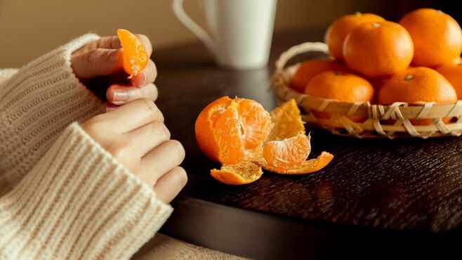 医師警告！年末年始｢こたつミカン｣が肝臓を壊す