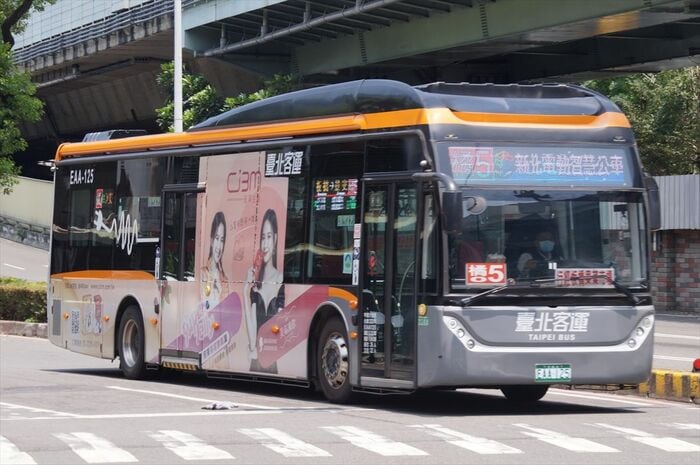 BYDの車両は車体架装業者により外観が異なる