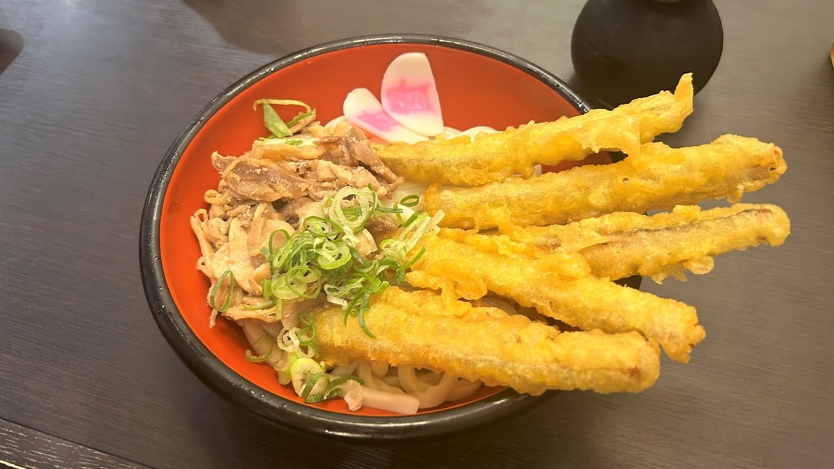 資 さん うどん 買収