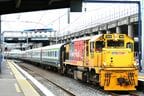 距離が長い近郊列車「ワイララパ･コネクション」は機関車