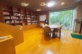 大平台みなと荘の図書コーナー（筆者撮影）