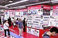 “日の丸”電子部品の岐路 スマホ頼みの消耗戦