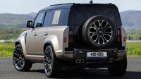 ゲレンデキラーなるか？635馬力のSUV｢オクタ｣ 究極のランドローバー｢ディフェンダー｣上陸