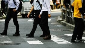 ｢男は年収が高ければ､おじさんでも結婚できる｣は大間違い…年齢×年収別で見えた｢恋愛獲得数｣の残酷な実態