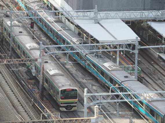 京浜東北線と東海道本線