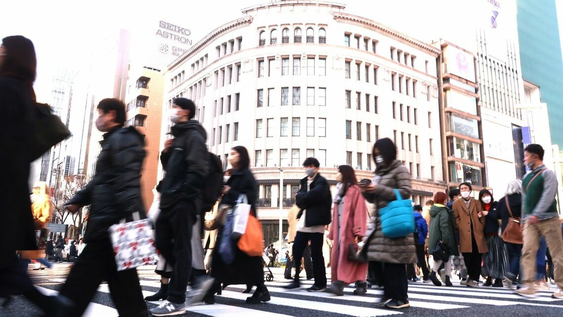 人流が増え経済活動も活発化する中（写真：つのだよしお/アフロ）