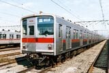リニューアル前の9006号車（9106編成）（写真：東武鉄道）