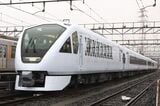 東武鉄道の特急「スペーシアX」N100系（撮影：尾形文繁）