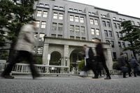 福田財務次官､｢セクハラ疑惑｣報道に対応へ ｢コメントを今日出す｣と説明