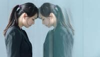 乗り越えられる？女性管理職の孤独と葛藤 少数派が抱える生きづらさ