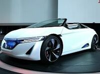 ホンダは東京モーターショーで世界初の７モデル公開、軽自販売は来年倍増を公言