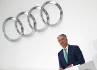 アウディCEOの身柄拘束､排ガス不正問題で VW構造改革に影響
