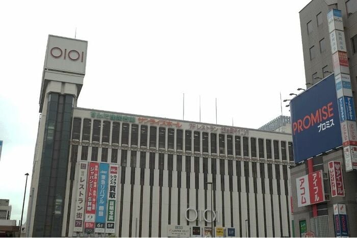 南口駅前にある丸井錦糸町店