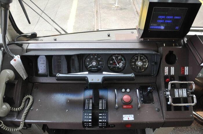 T字型のワンハンドルマスコンは京急初だった