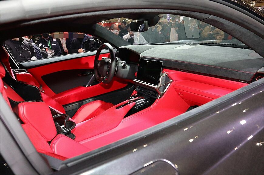 トヨタの「GR GT」（写真：筆者撮影）