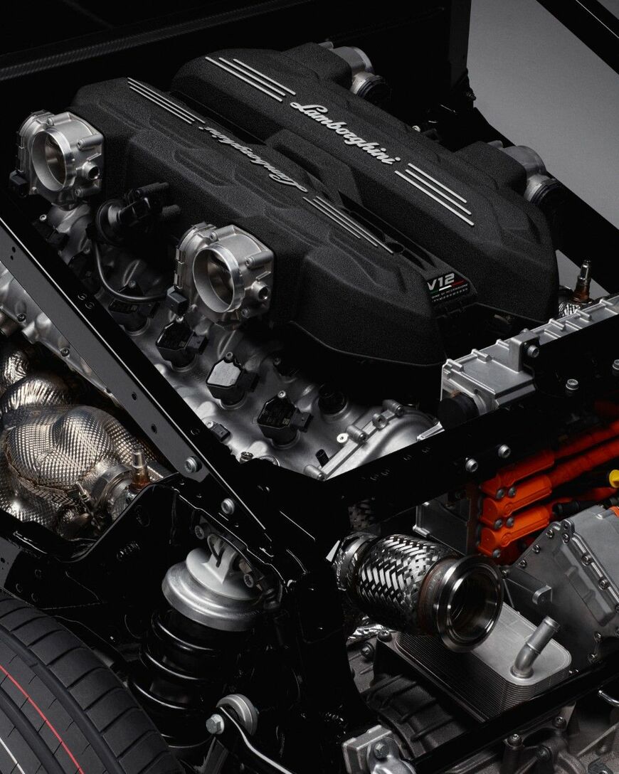（写真：Automobili Lamborghini）
