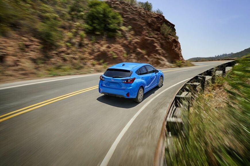 LAショーで発表された新型インプレッサ（写真：Subaru of America）