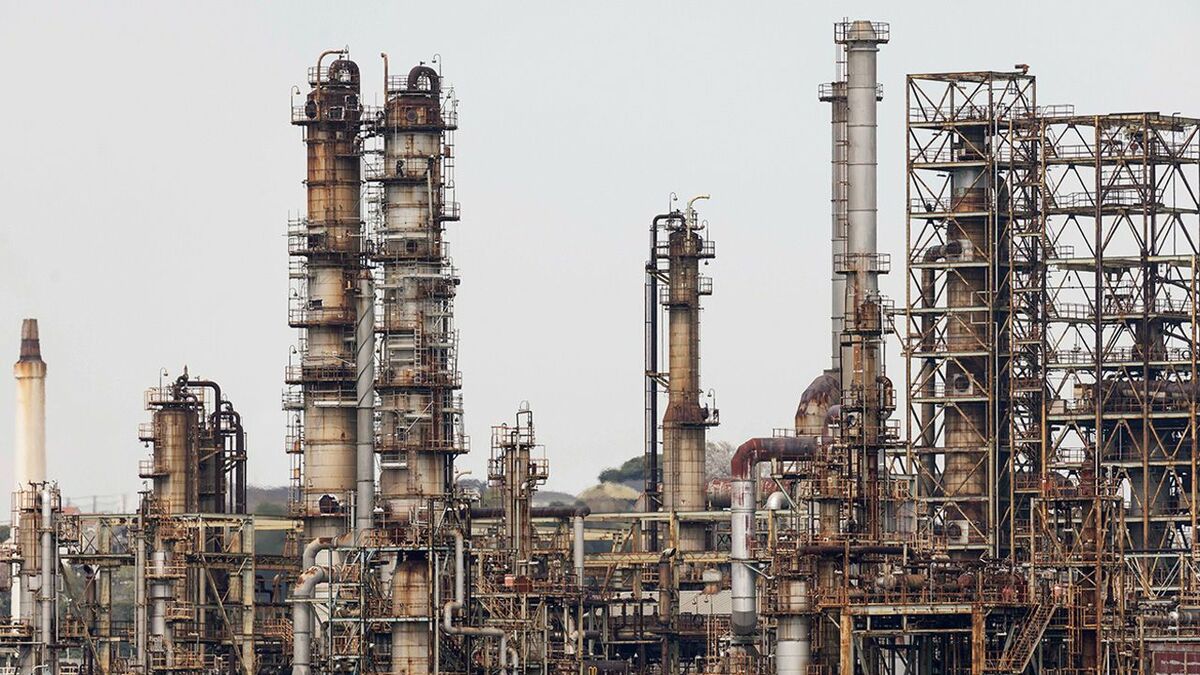 日本経済の急所｢ナフサ｣ ､中東依存･備蓄なし･供給不安が不足を招く／5月末に輸入途絶も？ | ビジネス | 東洋経済オンライン